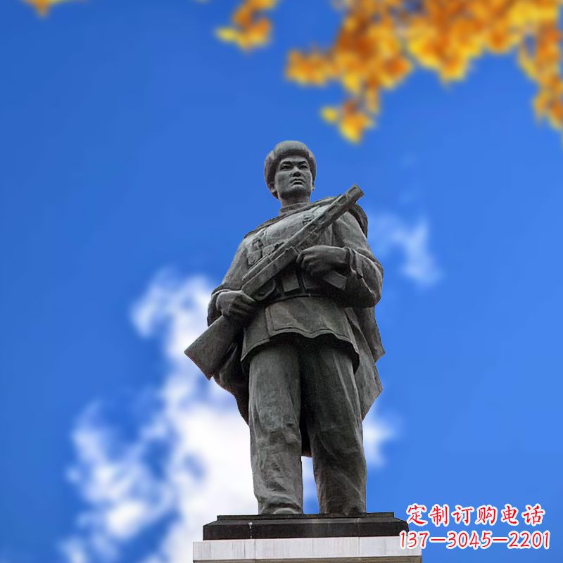 重庆中国著名抗战英雄人物邱少云石雕塑像