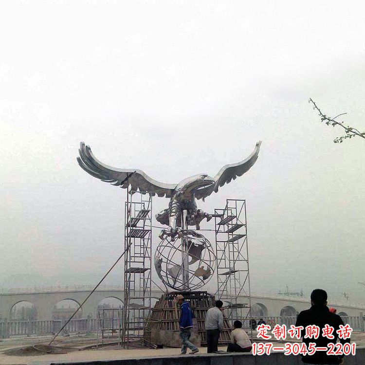 重庆老鹰不锈钢雕塑