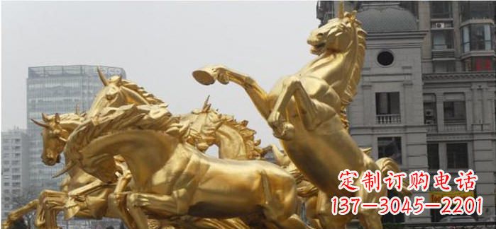 重庆八马奔腾铜雕马群