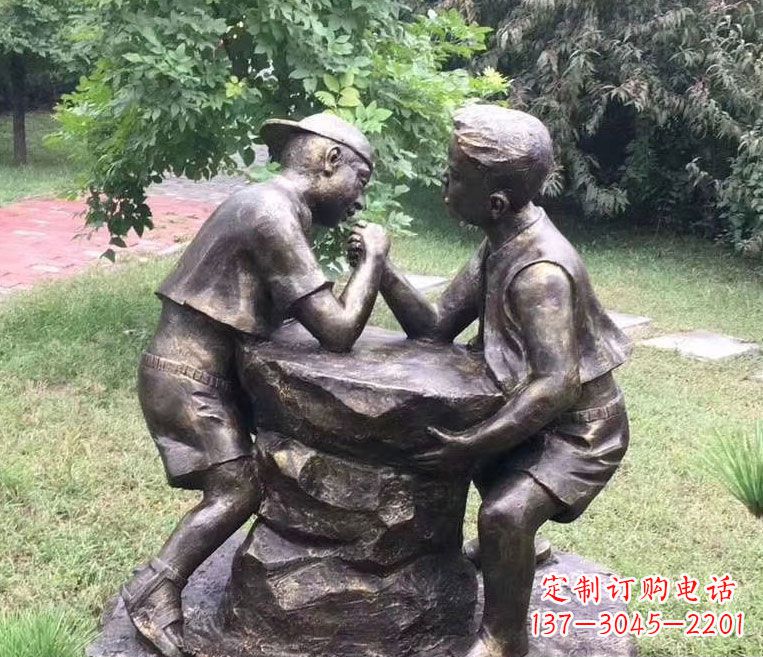 重庆儿童的精灵梦——一款陪伴孩子成长的木质雕塑