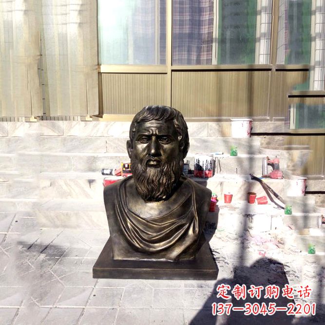 重庆柏拉图仿铜头像系列以玻璃钢雕刻出世界名人的传奇