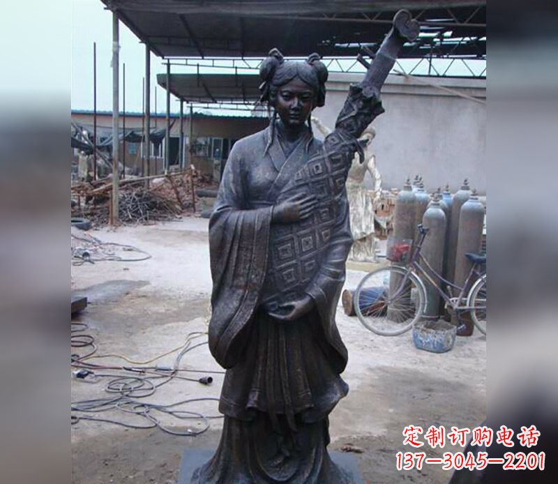 重庆“爱与梦想——女性雕塑”