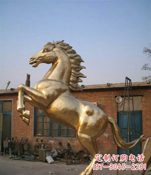 重庆奔马精致瓷器