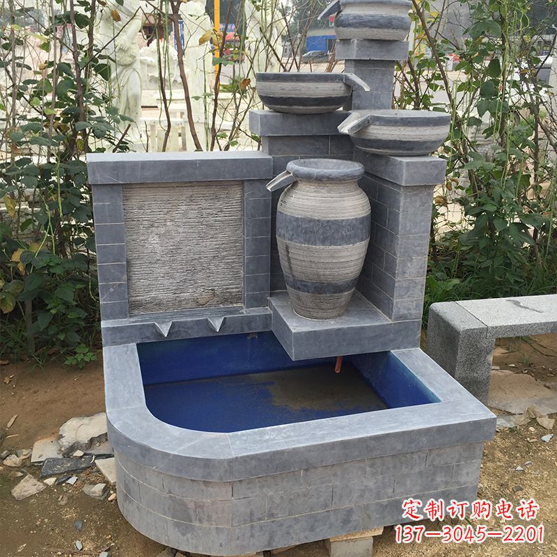 重庆精致花园喷泉令人耳目一新的室外装饰