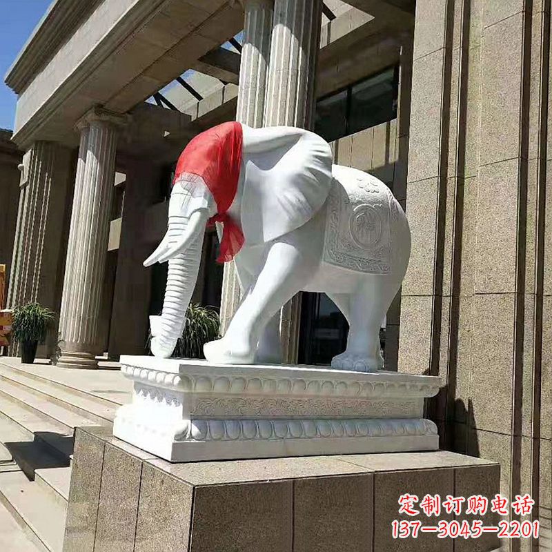 重庆大象雕刻精美家居装饰品