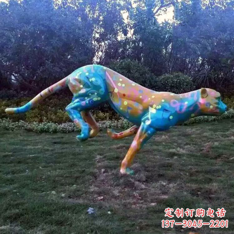 重庆玻璃钢彩绘豹子雕塑艺术精美动物摆件