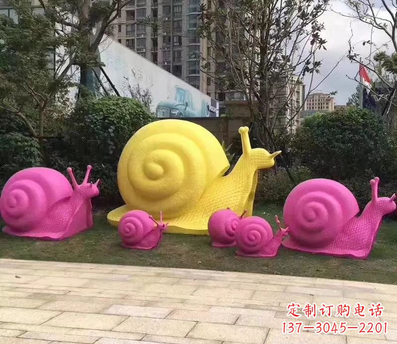 重庆玻璃钢彩绘蜗牛雕塑
