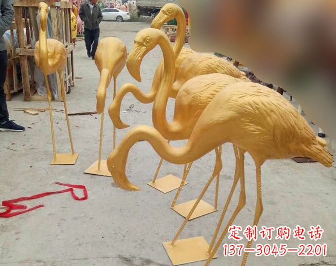 重庆火烈鸟雕塑仿铜雕塑的精美杰作