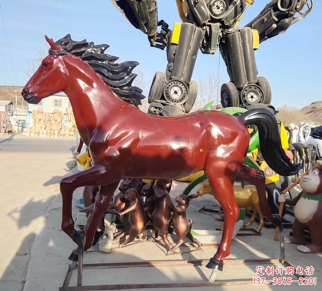 重庆玻璃钢奔马雕塑