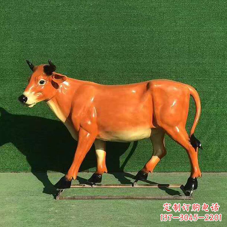 重庆玻璃钢材料制作的动物雕塑