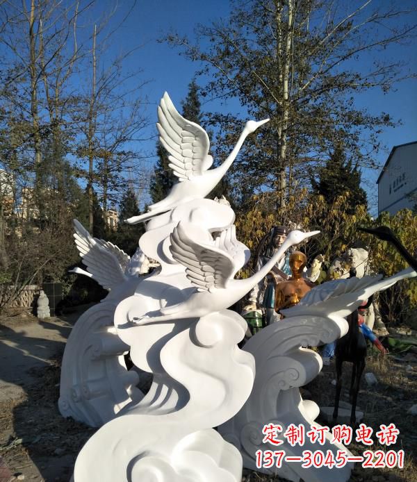 重庆玻璃钢天鹅雕塑