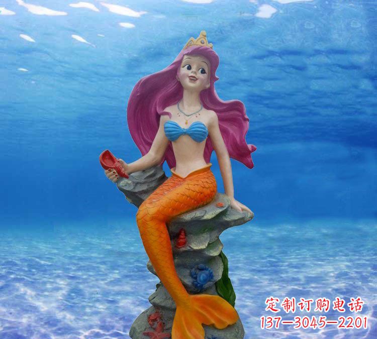 重庆玻璃钢雕刻的美人鱼