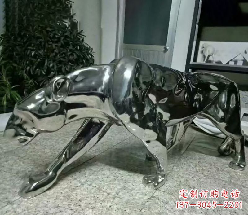 重庆精美绝伦的不锈钢豹子雕塑