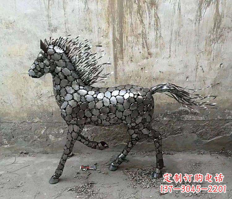 重庆不锈钢奔马雕塑艺术与自由的象征