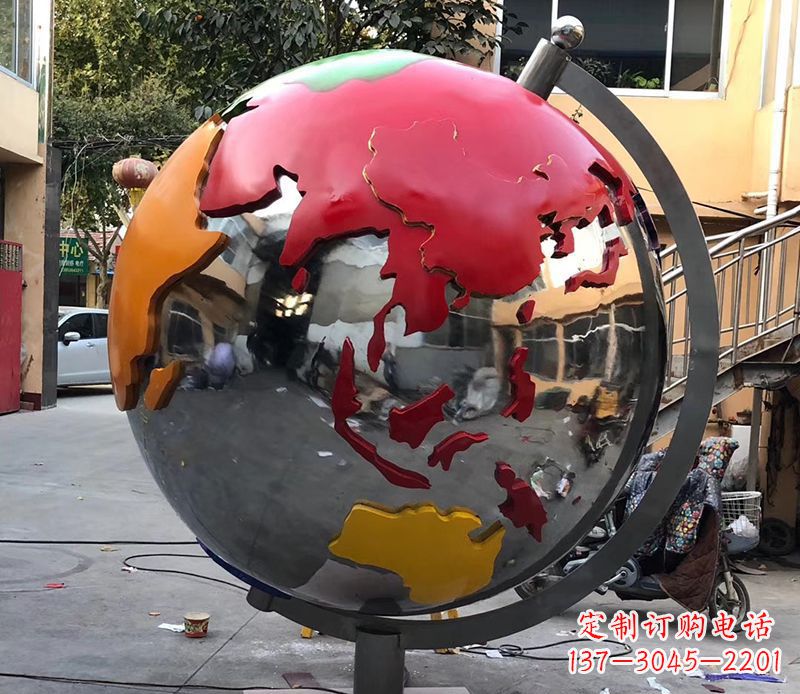 重庆不锈钢彩绘地球仪雕塑