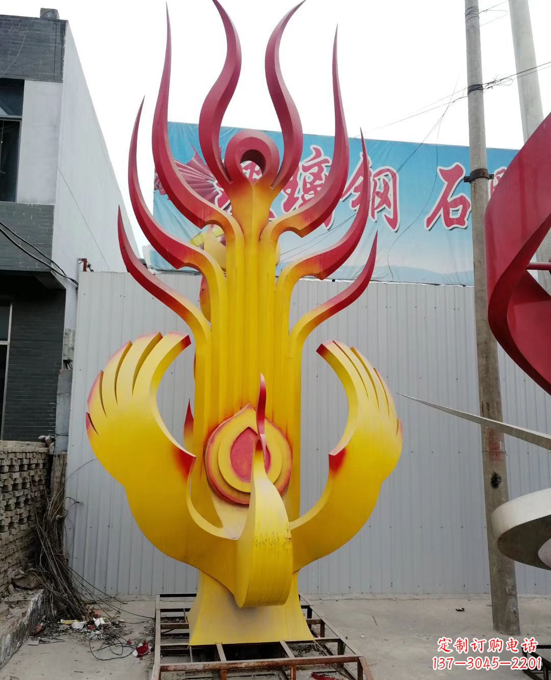 重庆不锈钢彩色凤凰雕塑美丽的象征