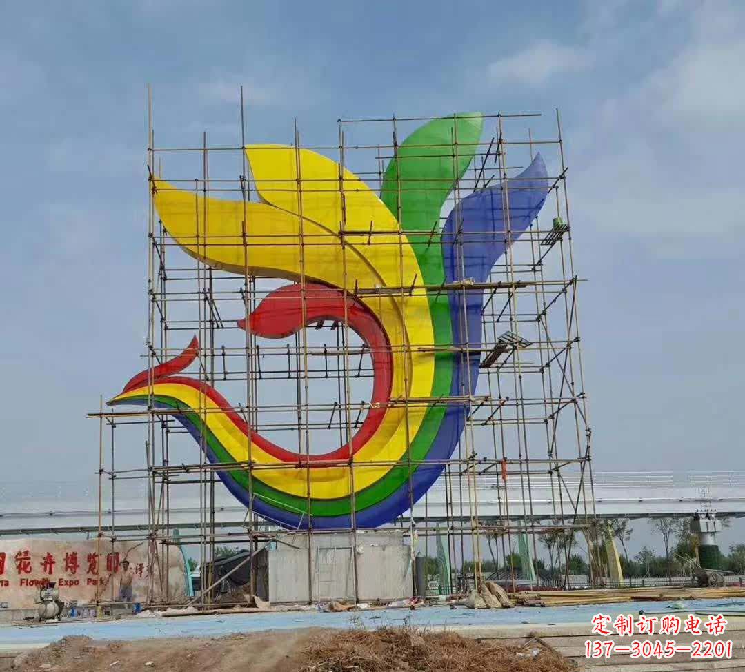 重庆不锈钢彩色凤凰雕塑1