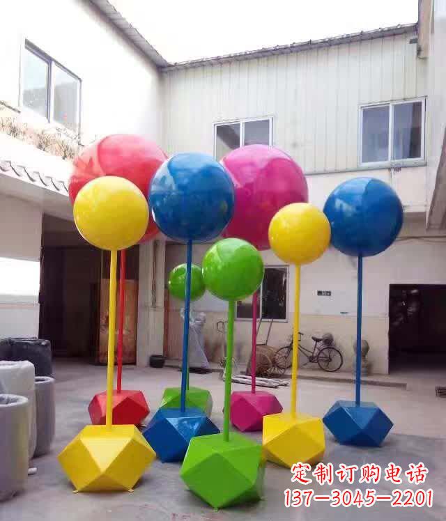 重庆不锈钢彩色气球雕塑艺术的绚丽缤纷