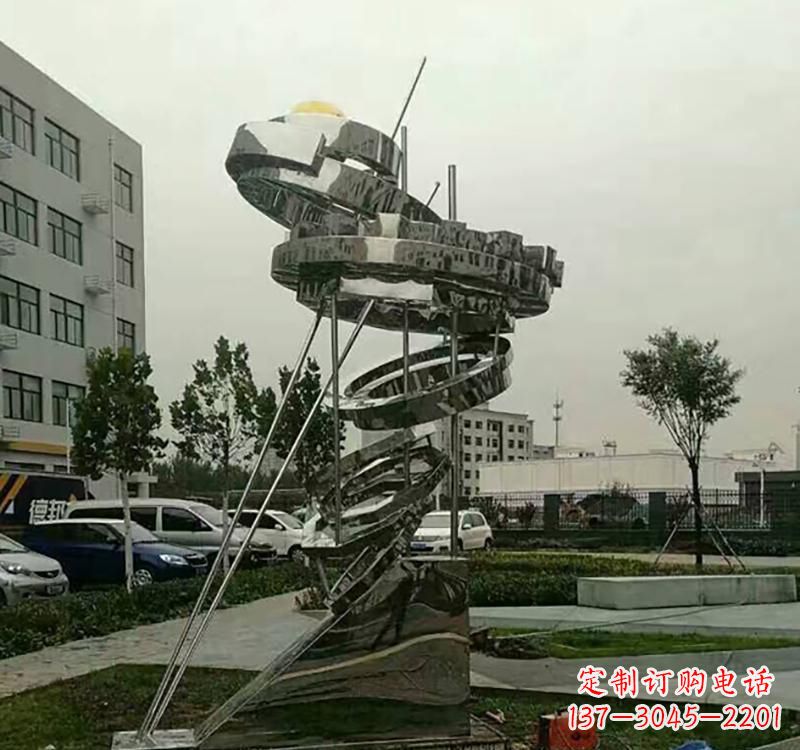 重庆不锈钢戒指雕塑——点缀城市美景