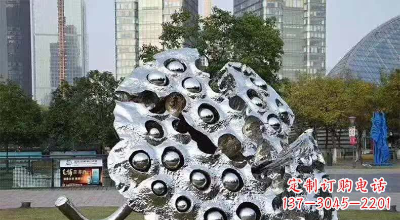 重庆不锈钢城市的莲蓬雕塑