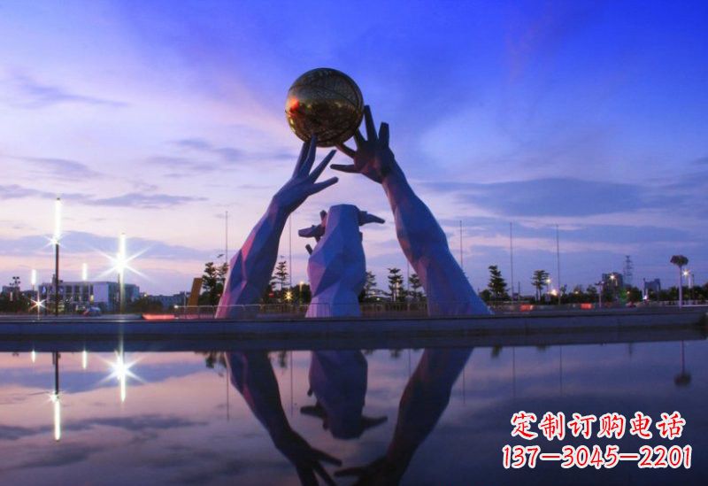 重庆不锈钢城市手托地球雕塑