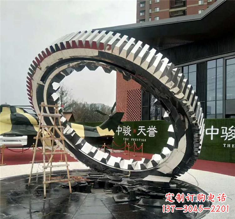 重庆不锈钢齿轮抽象雕塑