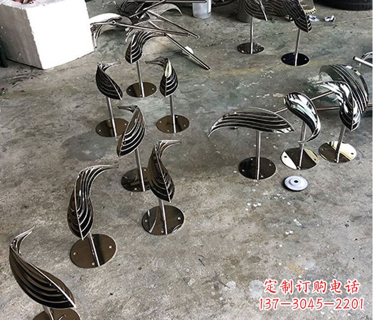 重庆精美不锈钢动物雕塑