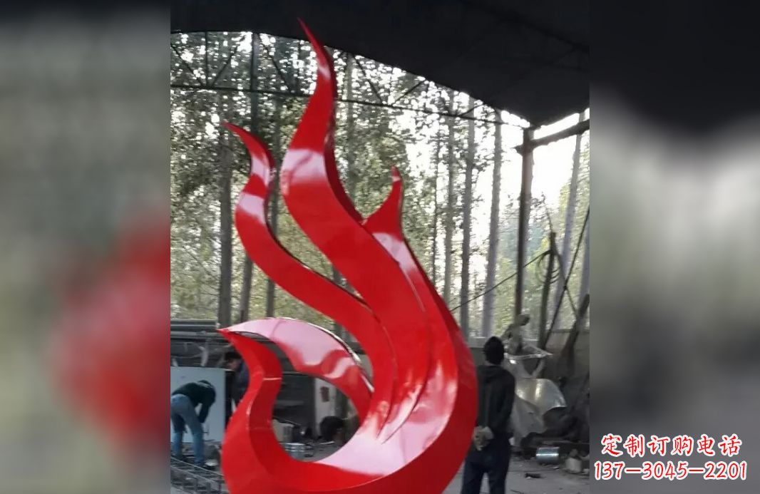 重庆不锈钢凤凰雕塑美轮美奂