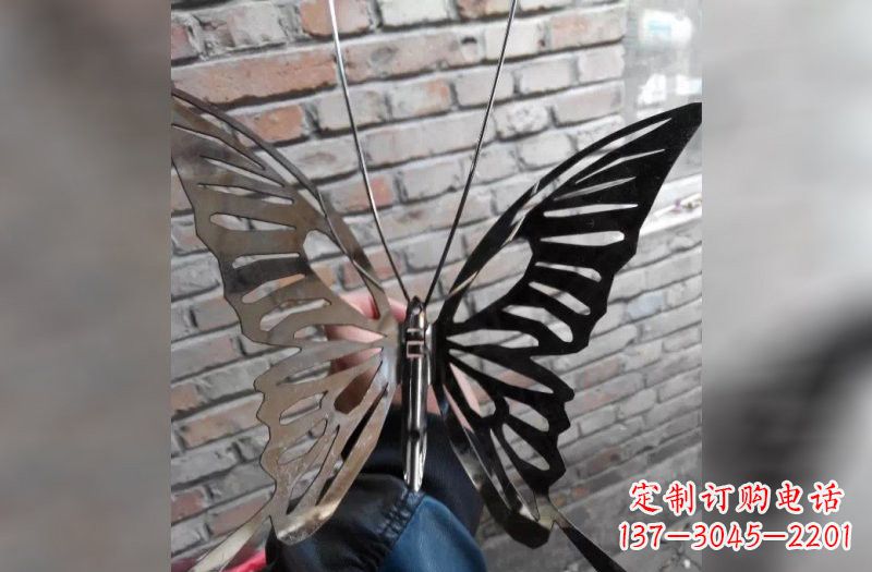 重庆精美不锈钢蝴蝶雕塑