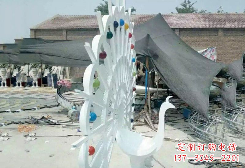 重庆不锈钢孔雀雕塑精美绝伦