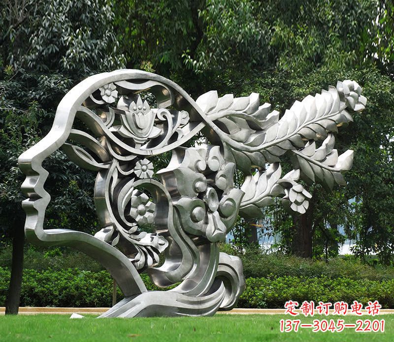 重庆不锈钢美女雕塑给空间带来灵动的美