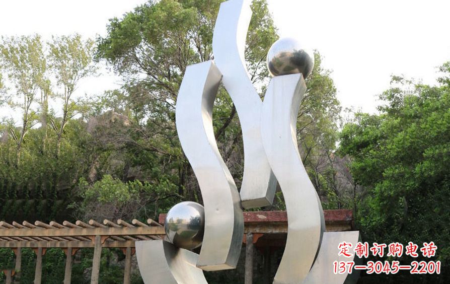 重庆不锈钢抽象飘带小区景观雕塑