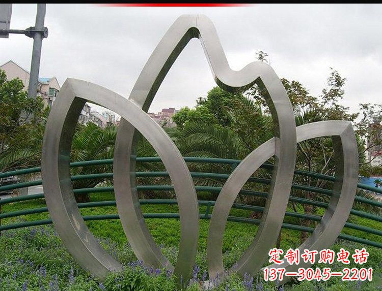 重庆不锈钢抽象树叶雕塑2