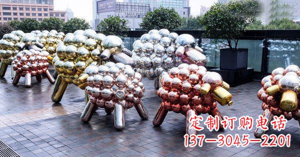 重庆不锈钢动物雕塑——小羊肖恩动物广场