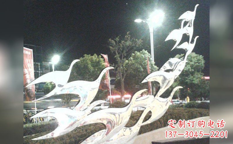 重庆不锈钢大雁雕塑——灿烂的翱翔
