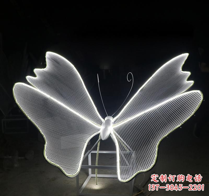 重庆不锈钢灯饰蝴蝶雕塑