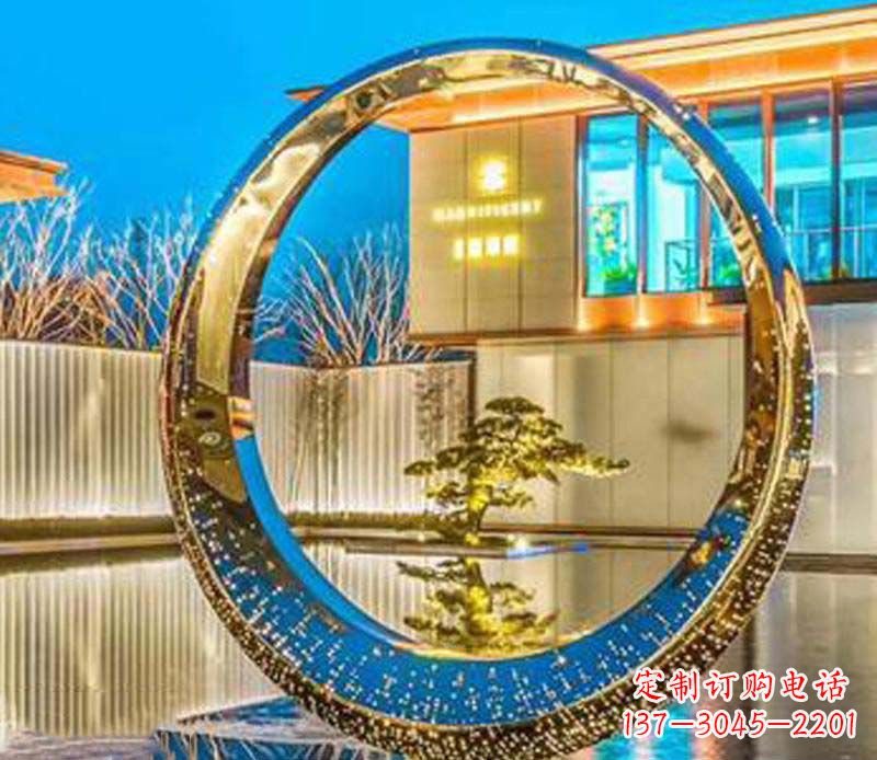 重庆精美不锈钢灯饰圆环雕塑