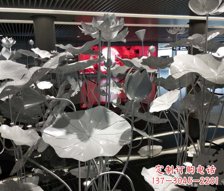 重庆不锈钢锻造荷花雕塑艺术之美