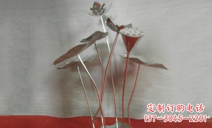 重庆不锈钢锻造的荷叶雕塑