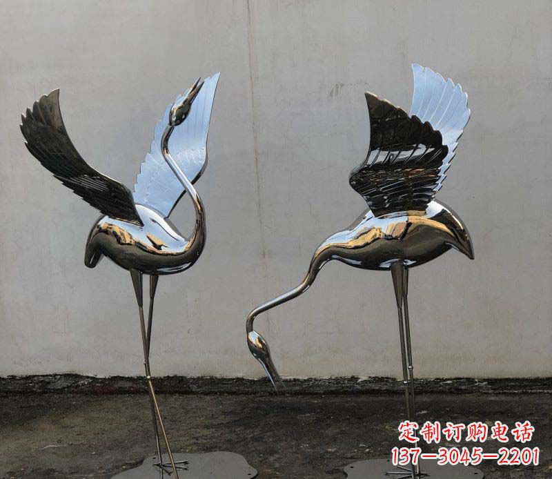 重庆不锈钢锻造仙鹤雕塑精美的艺术品