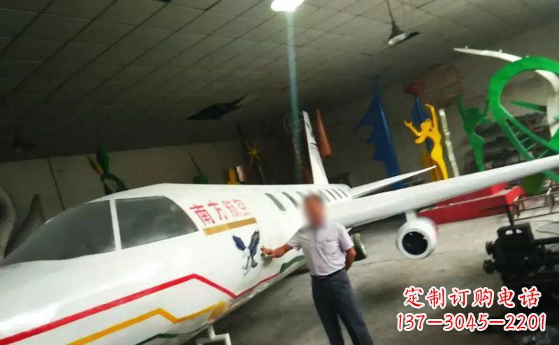 重庆不锈钢飞机雕塑精美的艺术作品