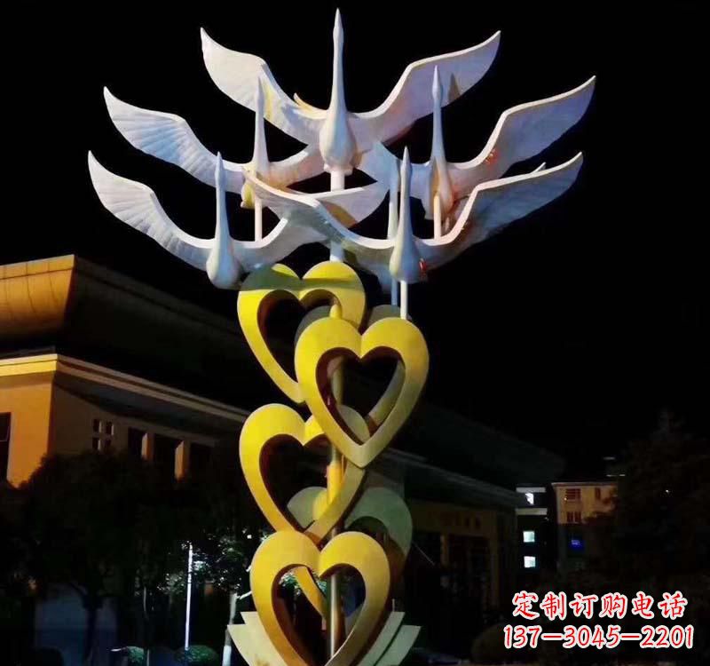 重庆不锈钢大雁雕塑象征着自由的翱翔
