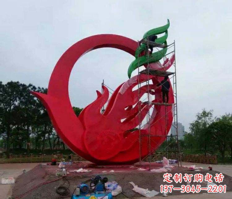 重庆不锈钢凤凰雕塑精美而又神秘