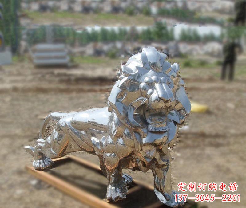 重庆不锈钢雕刻的狮子