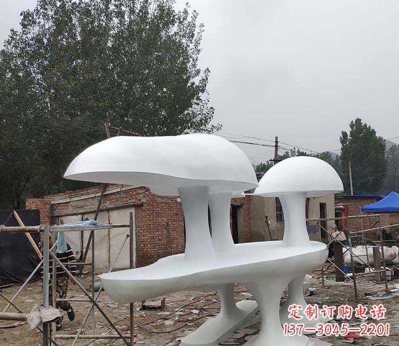 重庆不锈钢蘑菇雕塑——美丽的艺术礼物