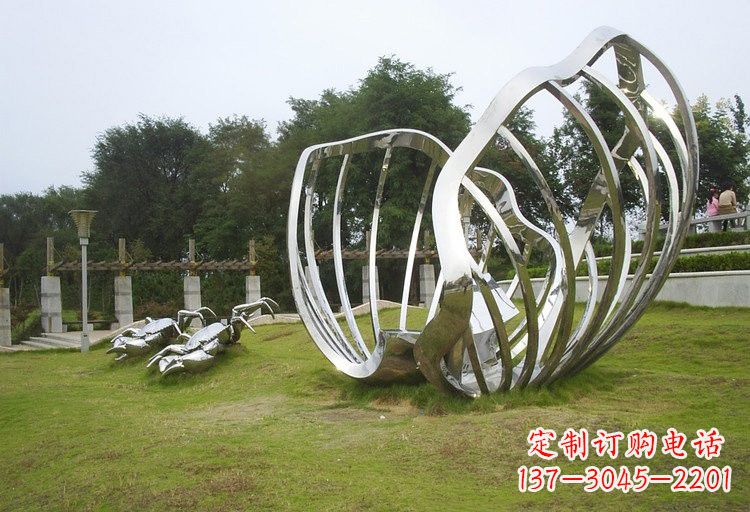 重庆不锈钢公园里的贝壳雕塑