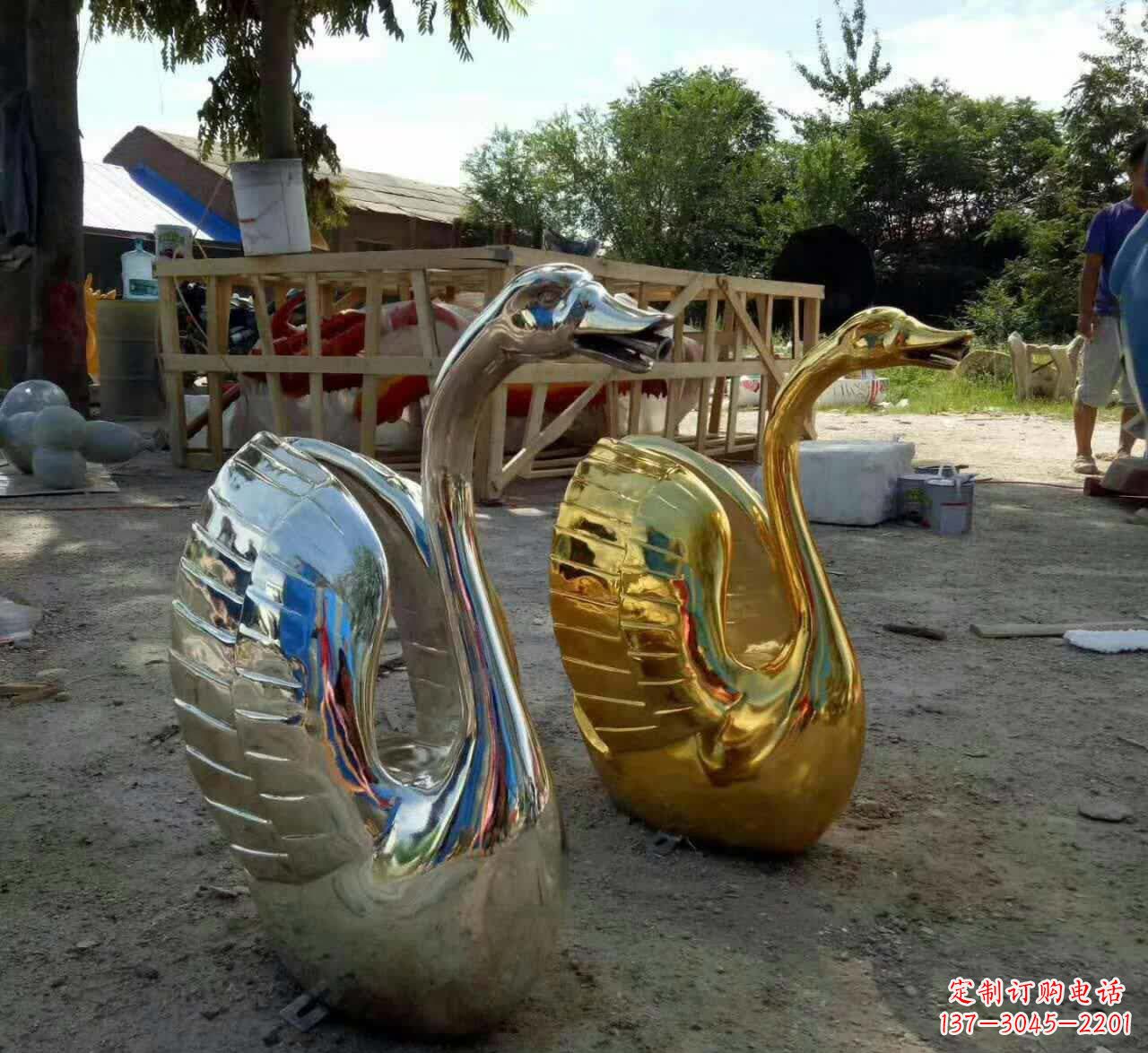 重庆不锈钢天鹅雕塑艺术之美