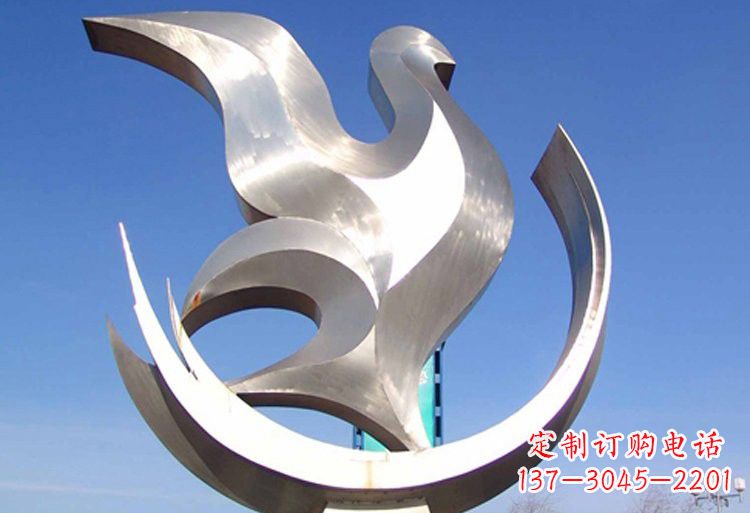 重庆不锈钢鸽子雕塑美丽的象征