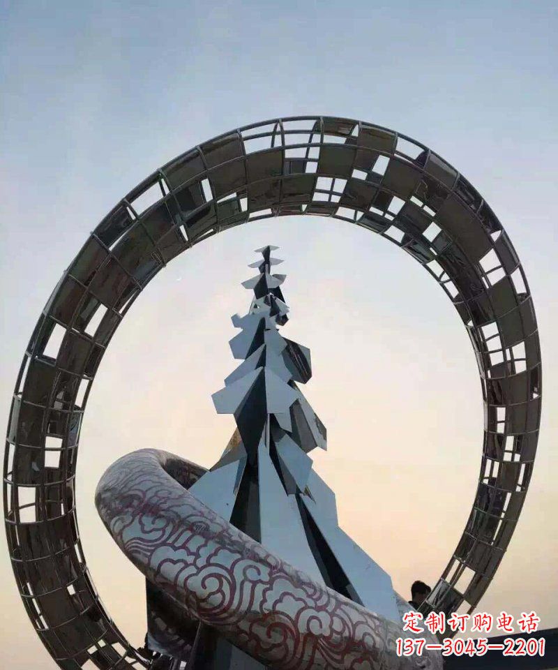 重庆不锈钢松树祥云雕塑