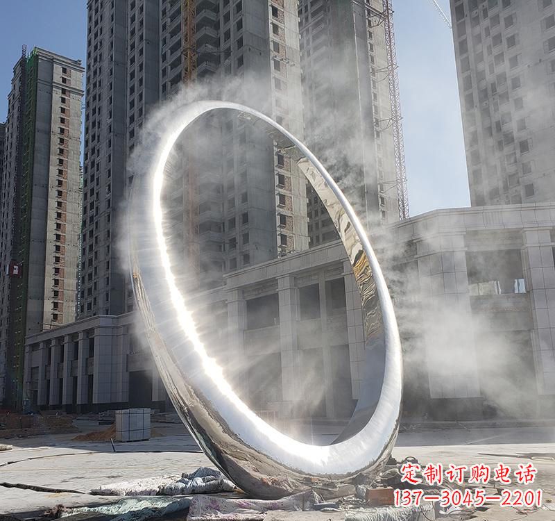 重庆不锈钢圆环雕塑给城市带来独特美感